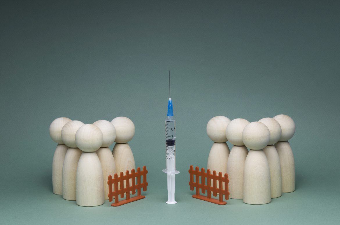 The right to choose the covid-19 vaccine. Segregation of society into vaccinated and unvaccinated.